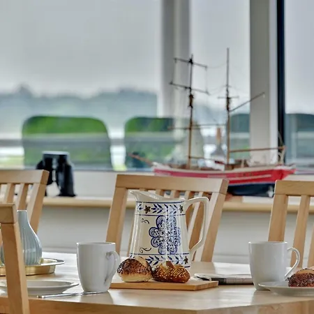 Irma - 25m From The Sea By Interhome 아파트